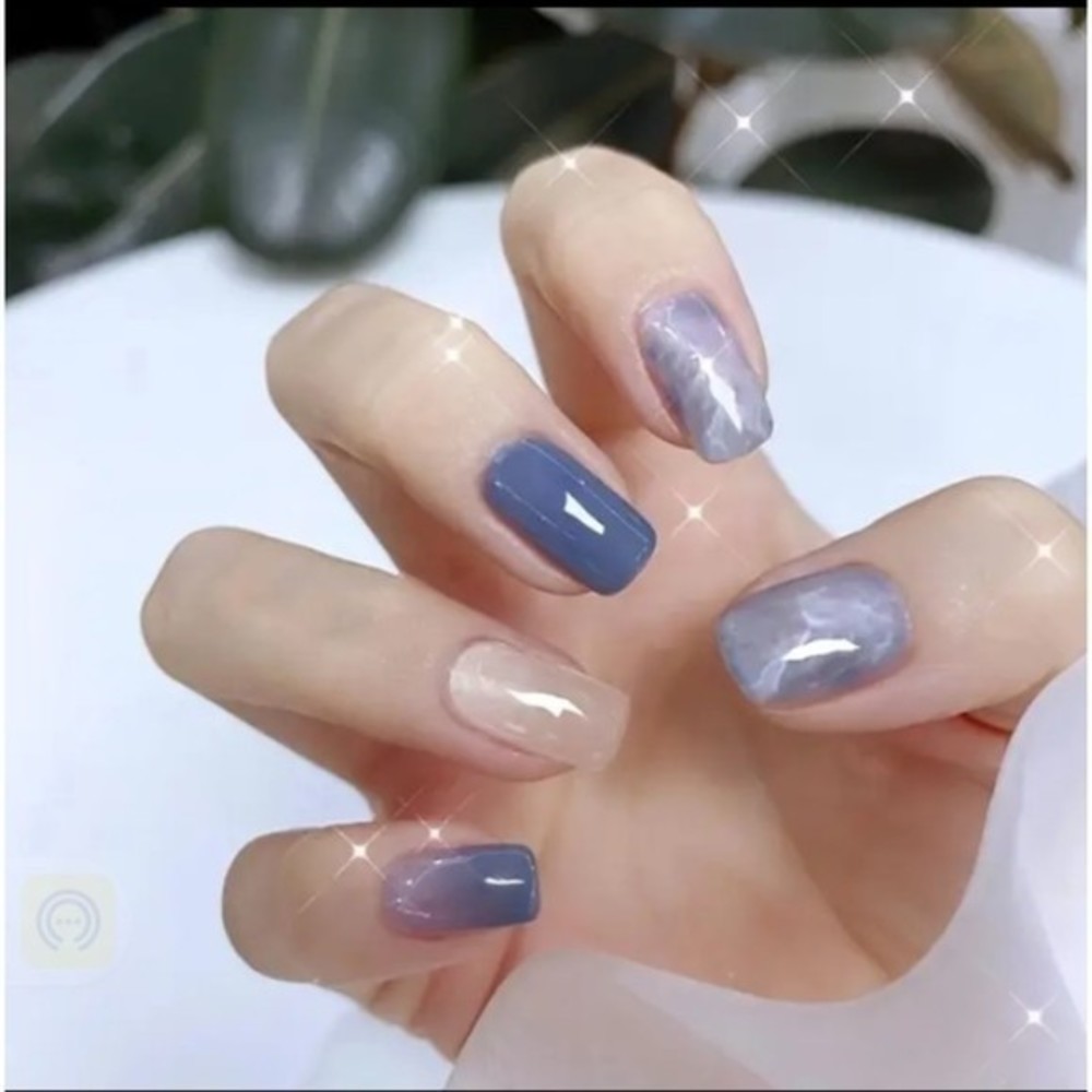 Blue 24 Piece Box Square Head Short Size Gloss Nails in Bright Blue with Glue